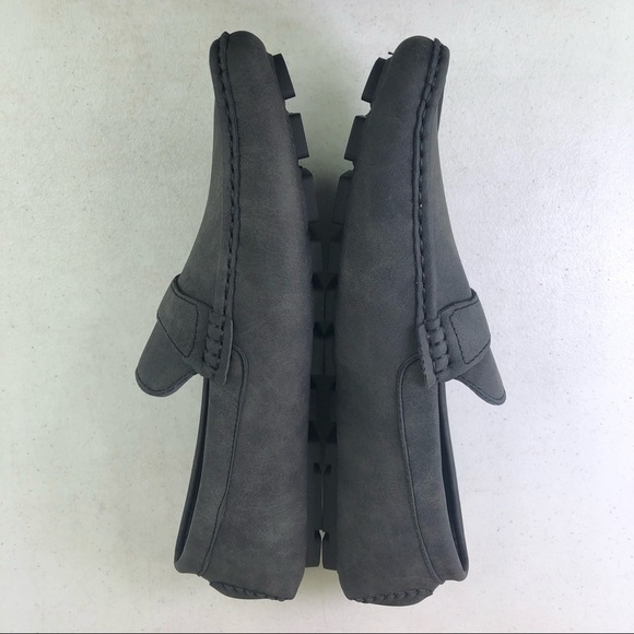 Gallery Seven Black Leather Penny Loafer Shoes - Picture 3 of 7